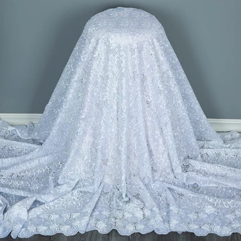 Австрия Бродиран памучен плат от дантела 2023 Новост Африкански сух швейцарски дантелен плат за шиене на сватбени рокли F3389
