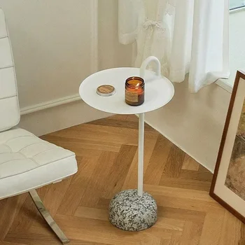 Крайни маси Скандинавска масичка за кафе Мраморна основа Всекидневна Луксозна маса за чай Преносими творчески странични маси Дизайн на декорация на мебели